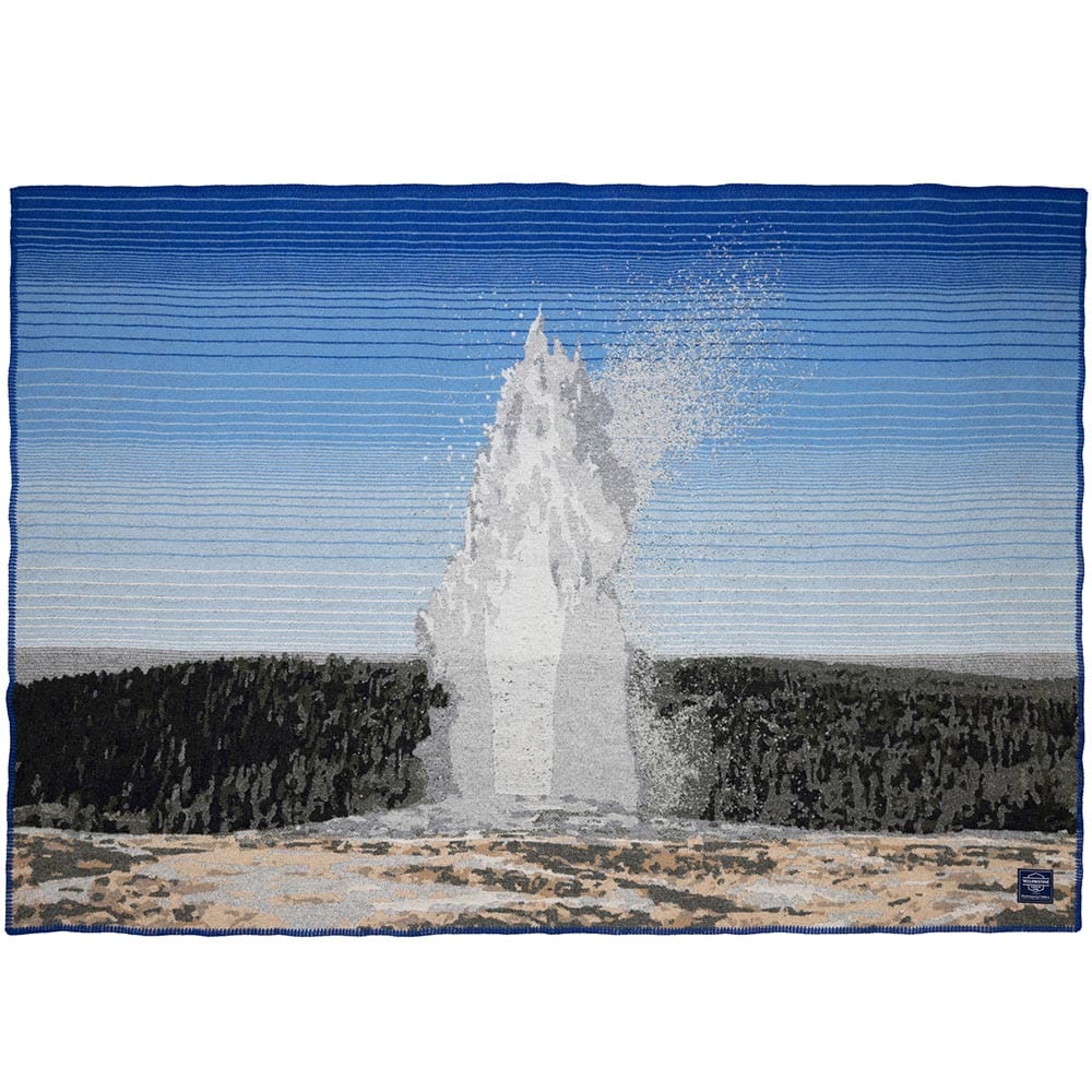 Yellowstone National Park Wool Throw 48" x 72" active Current Dry clean or hand wash Faribault New Lower Price