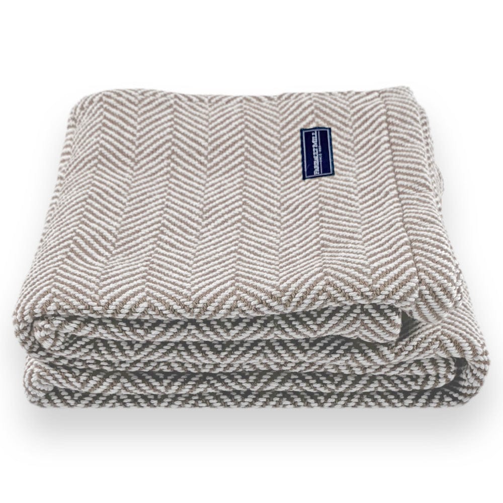 Brahms Mount 42" x 69" Penobscot Cotton Throw - Oyster