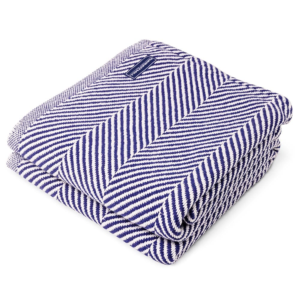 Brahms Mount 48" x 70" Monhegan Cotton Throw Without Fringe - Navy