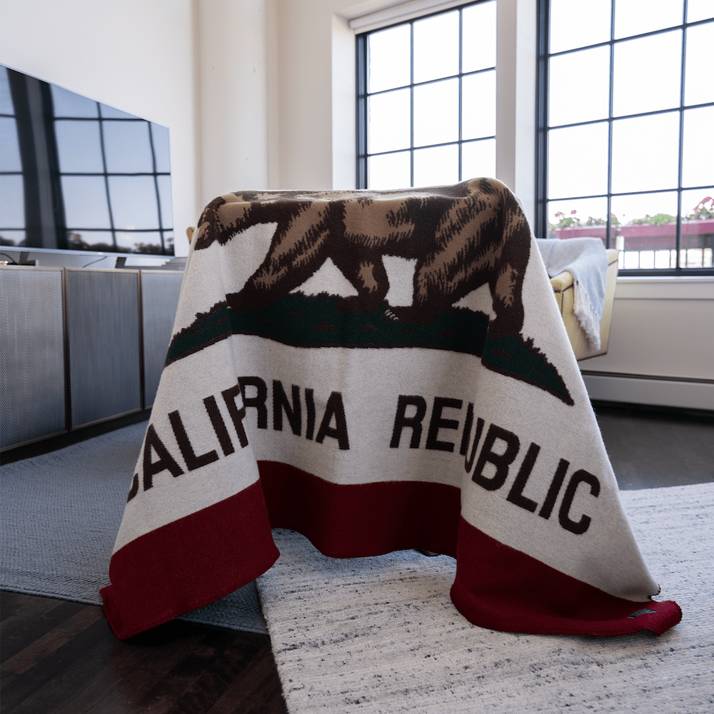 Faribault Mill 42" x 65" California Flag Wool Throw