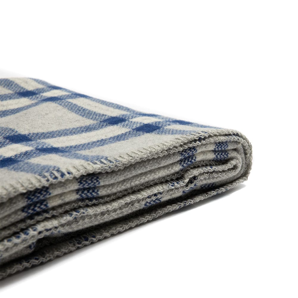 Faribault Mill 50" x 72" Factory Second Minnehaha Falls Wool Throw - Blue