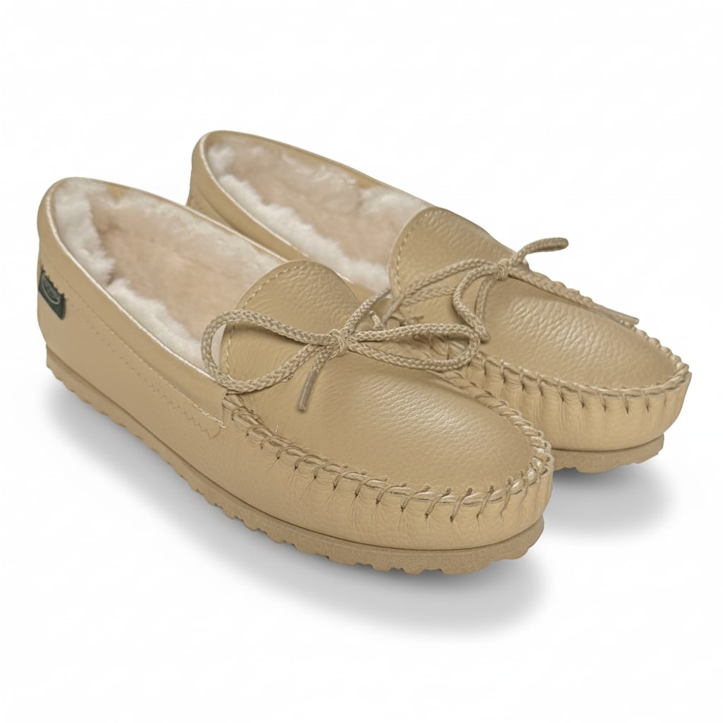 Faribault Mill 6 Footskins Women's Cushion-Flex Sole Sheepskin Slippers - Creme