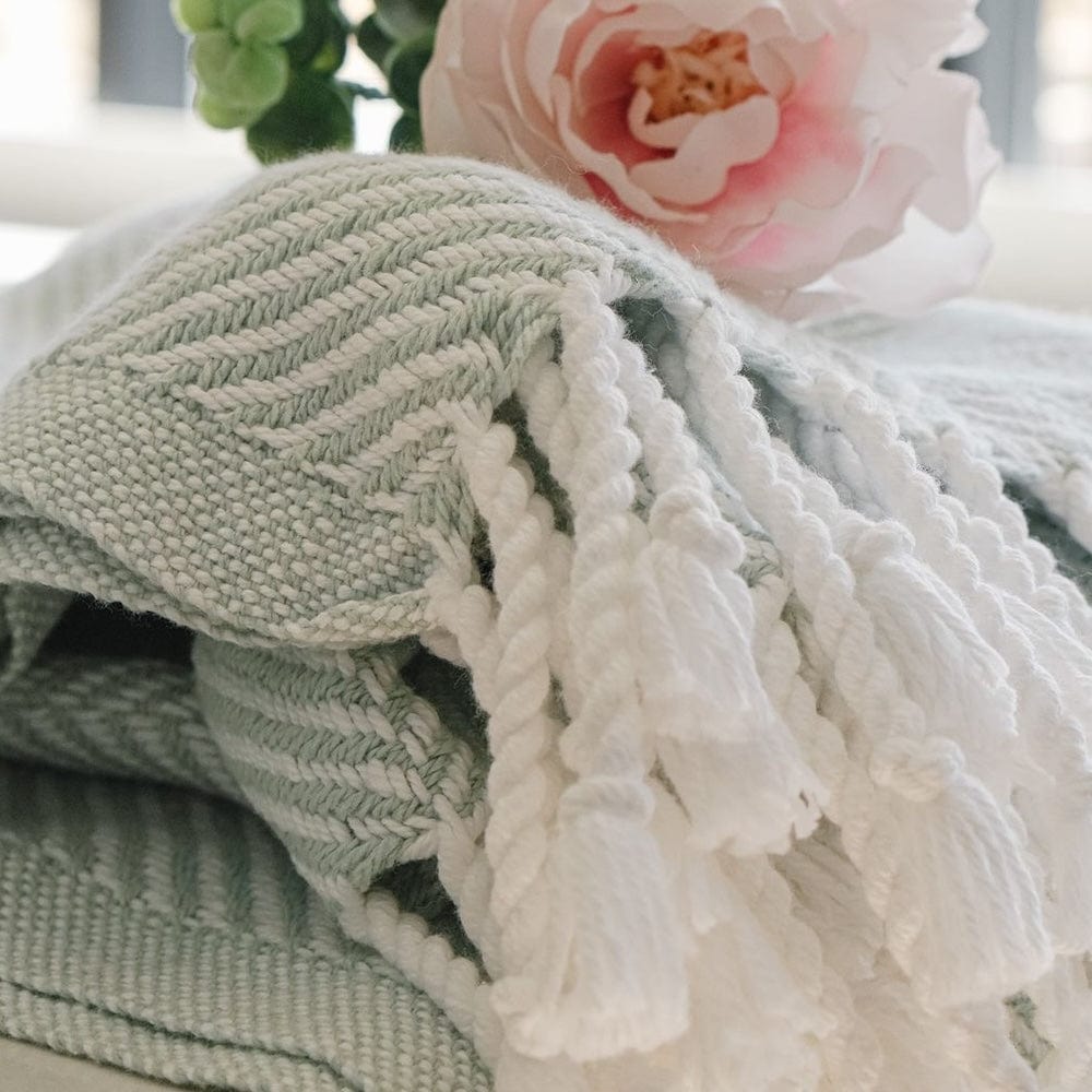 Monhegan Cotton Throw With Fringe active All Throws Best Seller Cotton Throws Current FWM group-gallery Herringbone Collection Herringbone Throw machine washable Monhegan Cotton Throw With Fringe Regular Priced Throws