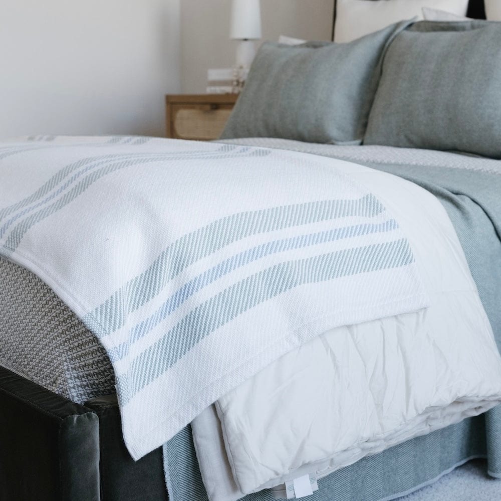 Brahms Mount Cabin Cotton Throw