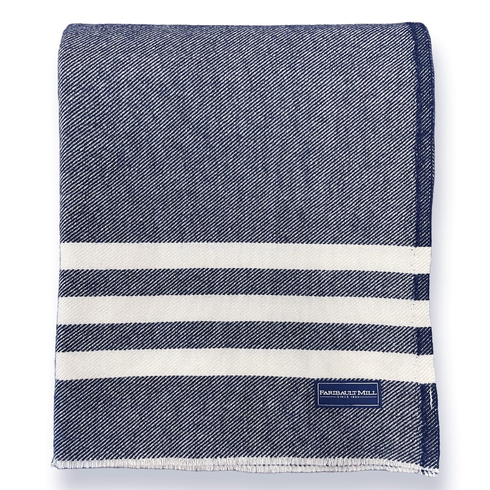 Faribault Mill 50" x 72" Trapper Wool Throw - Navy