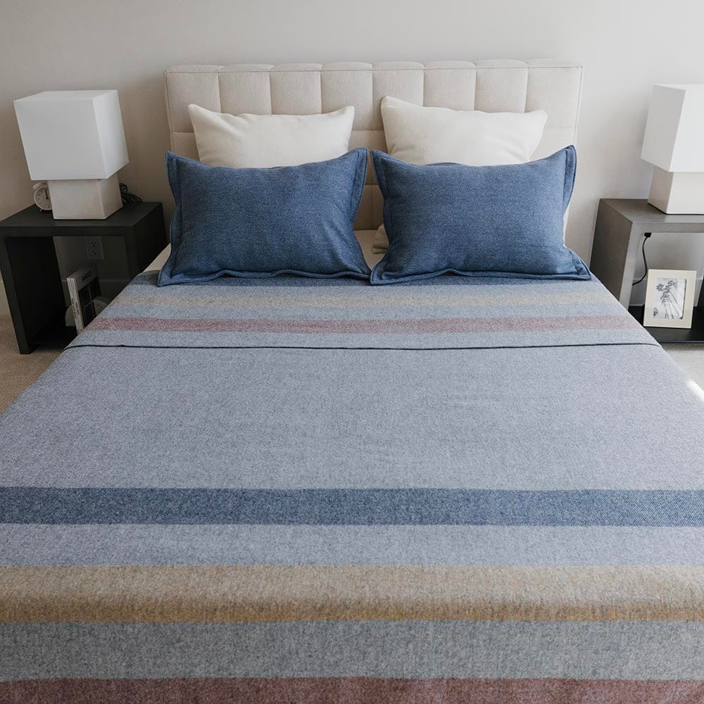 Faribault Mill Queen Frontier Lightweight Wool Blanket - Gray